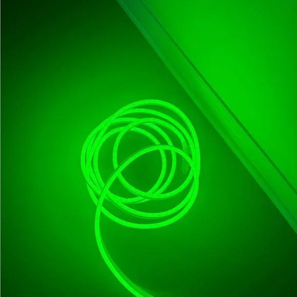 LED colour Rope 16.4’ - Picture 2 of 8